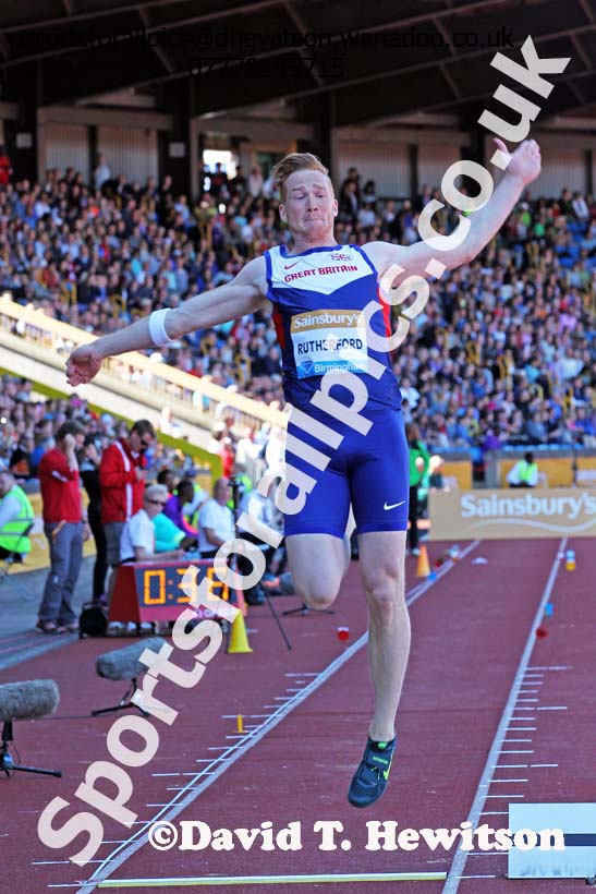 Greg Rutherford (GB) mens long jump, IAAF Diamond League, Birmingham. Photo: David T. Hewitson/Sports for All Pics